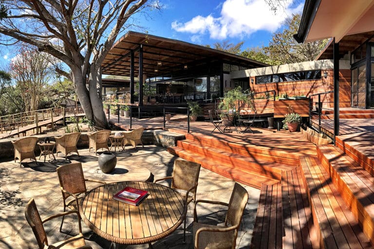 FUGITIVES DRIFT LODGE Deck Photo by Christian Sperka Photography