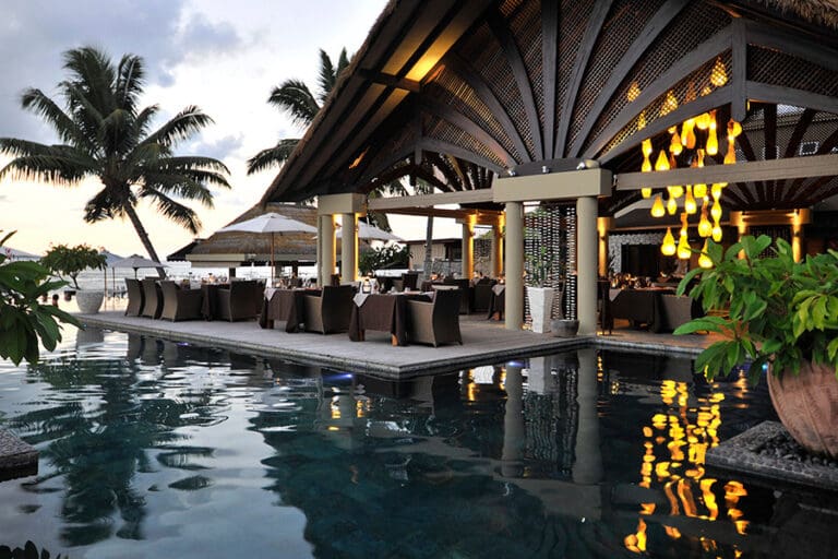 Le Domaine del Orangeraie Seychelles Combava restaurant 2012 scaled 1
