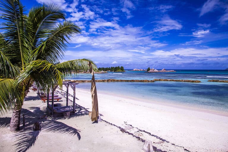 Le Domaine del Orangeraie Seychelles orangeraie beach 3