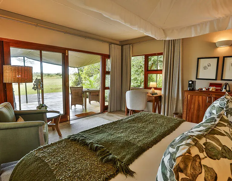 Savanna Private Game Lodge Sabi Sands Kruger Luxury Suite bedroom 1
