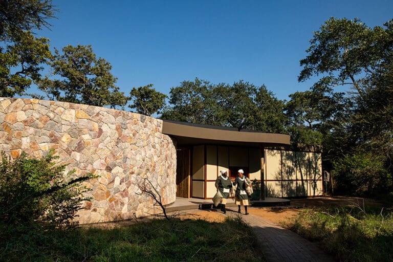Tanda Tula Safari Camp Walkway