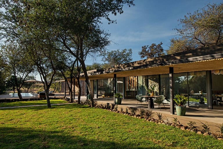 Tanda Tula Safari Camp Exterior