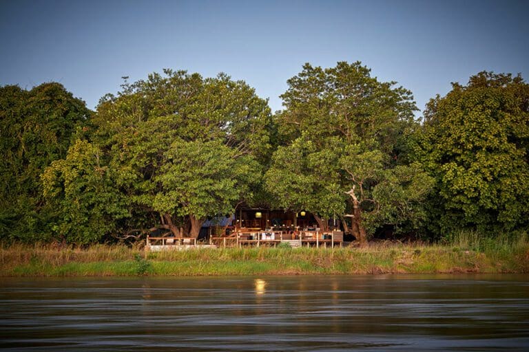 Kapamba Bushcamp exterior 1