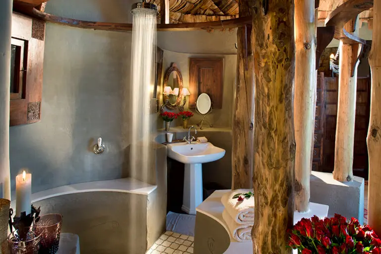 NgorongoroCraterLodge Bathroom StandardRoom
