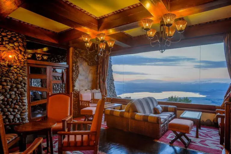 Ngorongoro Serena Safari Lodge Lounge