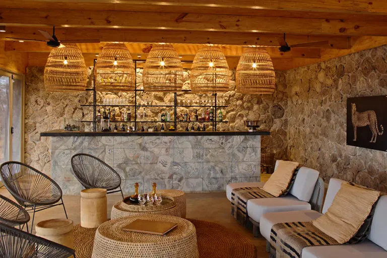 Wetu namiri plains bar interior