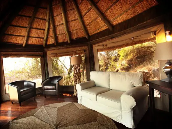 Soroi Serengeti Lodge lounge