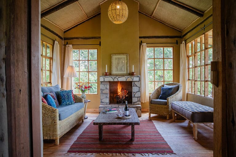 17 Mount Gahinga Lodge Standard room AH1I3316