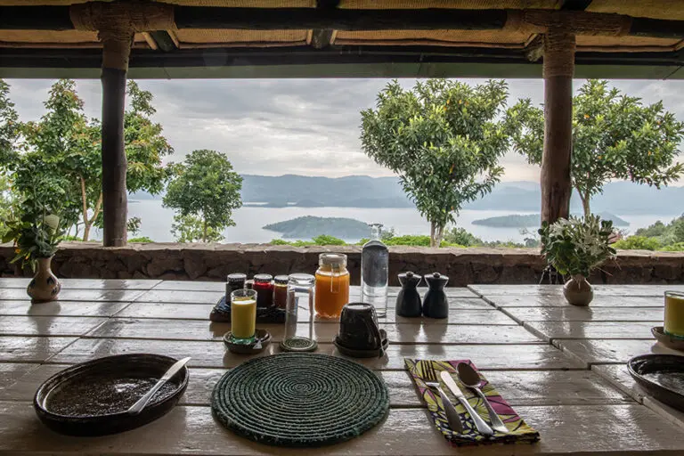 6 Virunga Lodge GVW DSC 1956