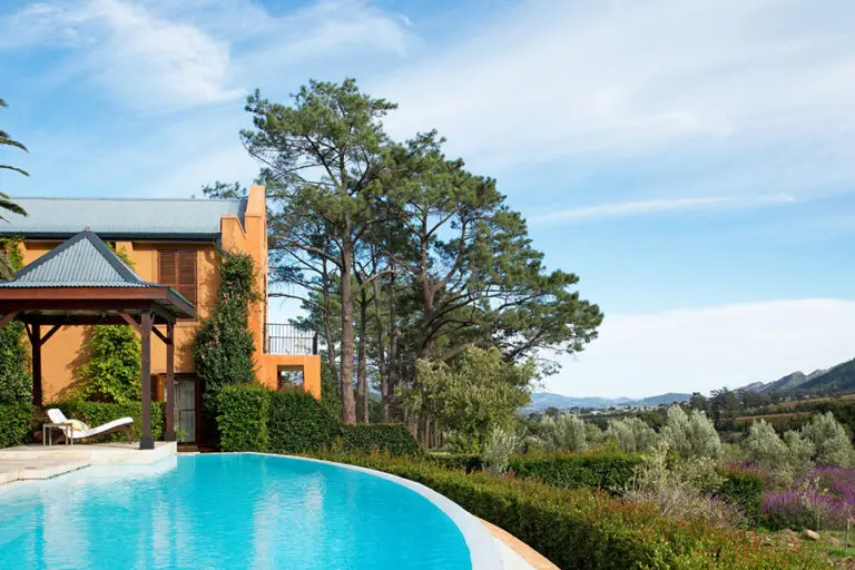 La Residence Photography Experiences Pool 2