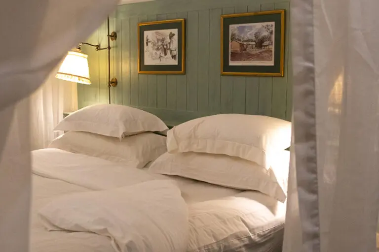 Gibbs Farm Deutsches House bedroom