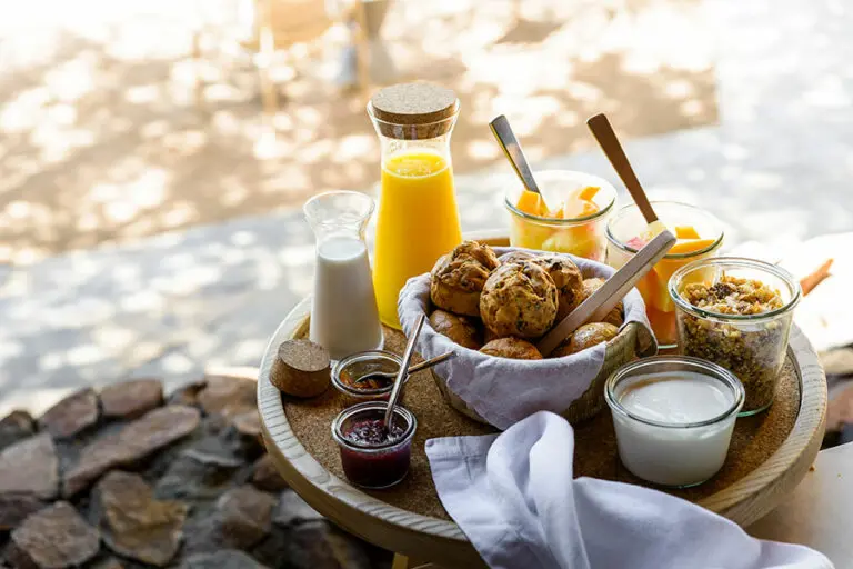 Singita faru Faru Lodge Muffin Tray