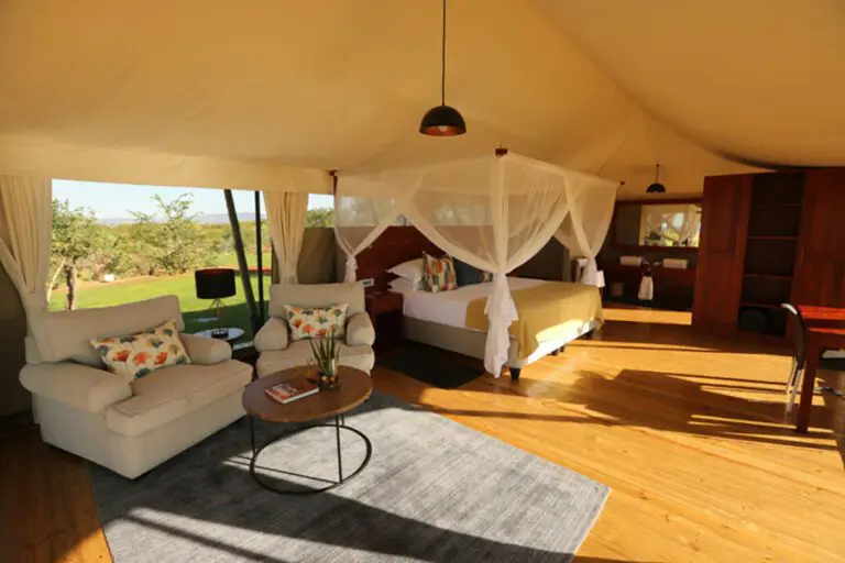 Lake View Suite internal zoom