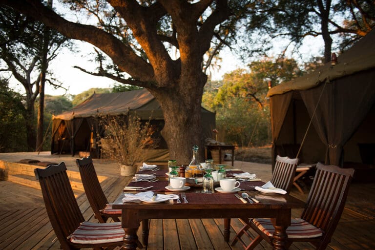 Chada Katavi Dining