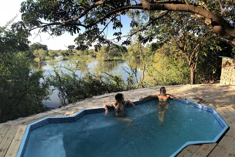 Sindabezi Island Lodge Cool Off In The Plunge Pool