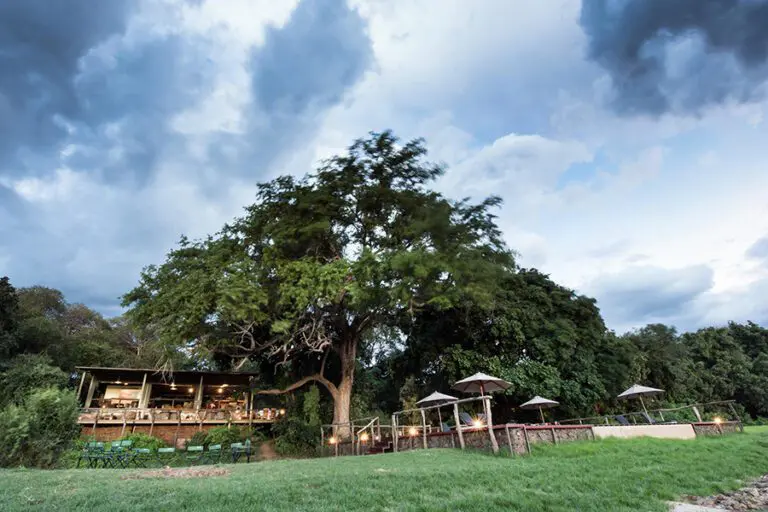 Shawa Luangwa Main Camp Exterior View